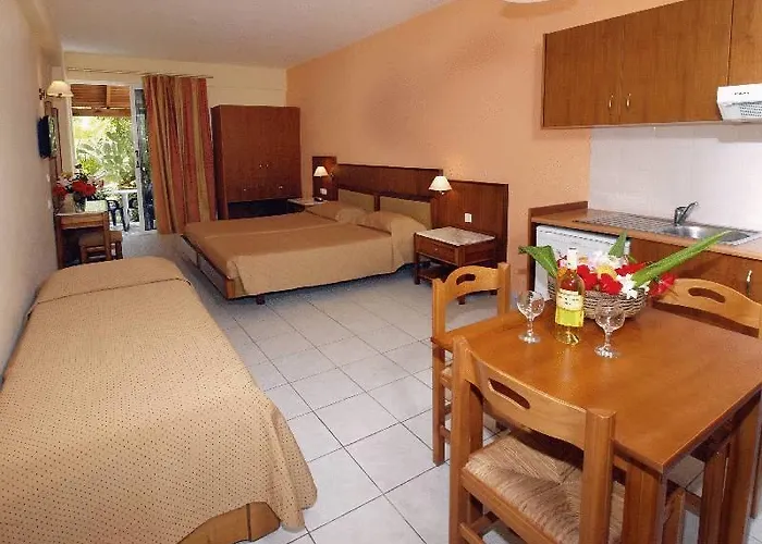 Maravel Sky & Ретимно (Крит)