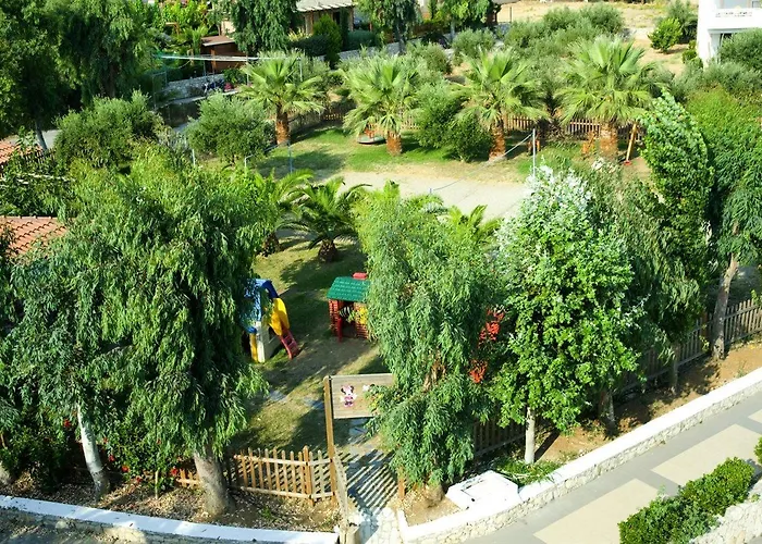 Maravel Sky & Готель 3*